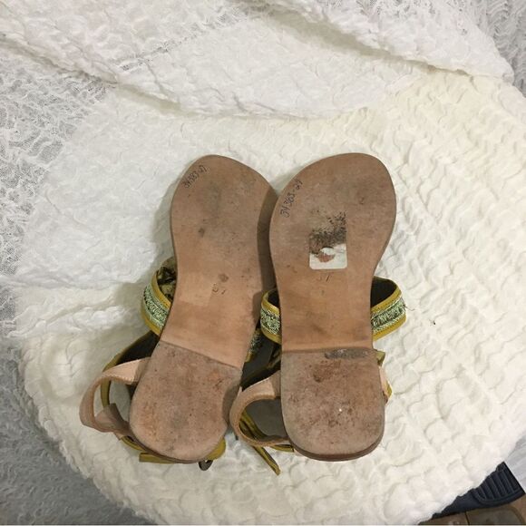 Meher Kakalia Embellished Sandals Size 37 ( 7 ) - Picture 7 of 10